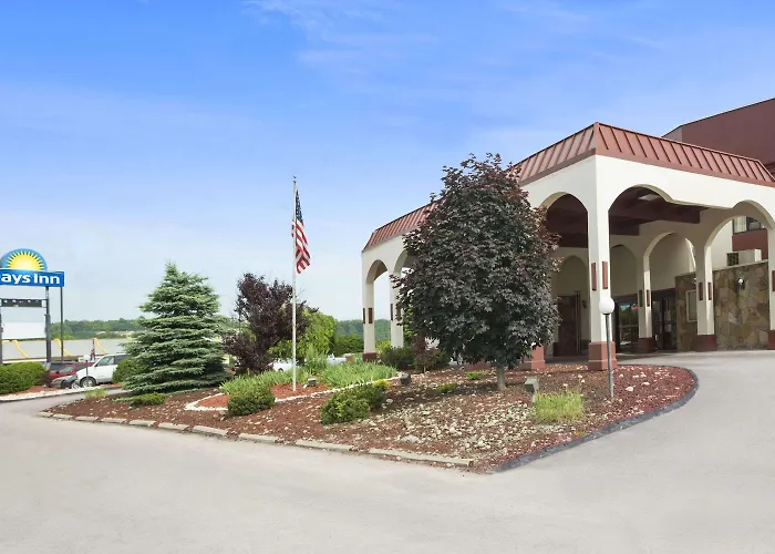 Ramadaby Wyndham Pittsburgh-New Stanton