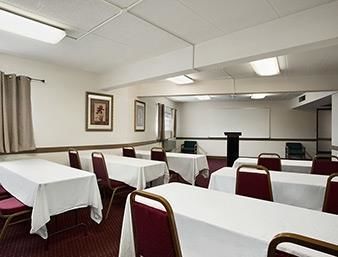 Ramadaby Wyndham Pittsburgh-new Stanton 3*